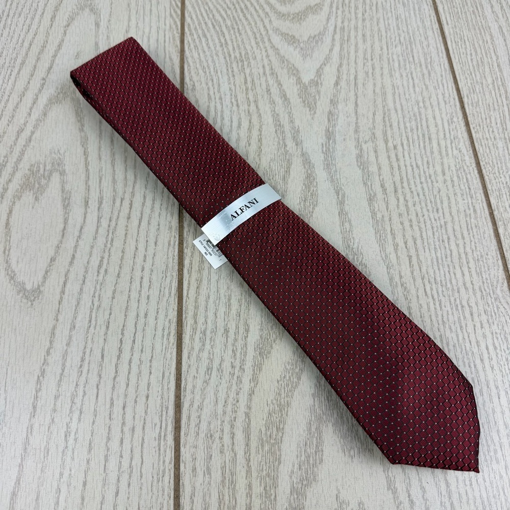 759 Alfani Men's Tie Wilmington Mini Red $55 Polyester, Honeycomb Shape